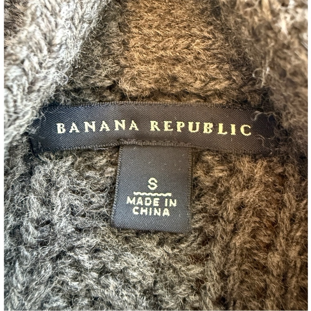 Banana Republic Wool And Alpaca Cardigan Size S - Picture 3 of 4